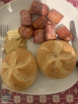 دربارۀ این مقاله بیشتر بخوانید یک شام حاضری  اتریشی بسیار خوشمزه ! 😲😨😍🙏